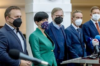 Ve Fialově vládě doutnají obavy z politické krize - Novinky